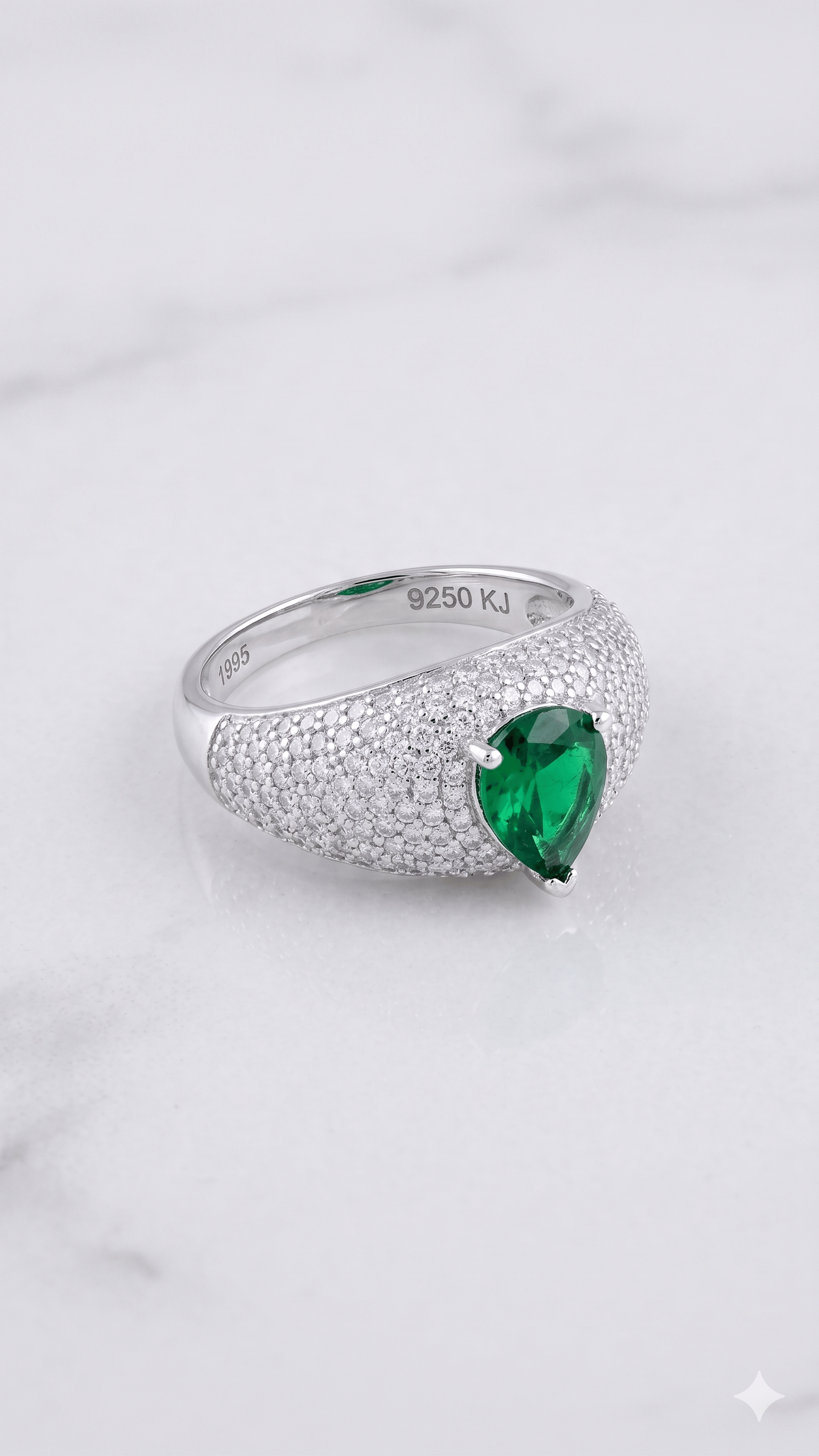 Pear-Cut Emerald & Pavé Diamond Statement Ring In 925 Sterling Silver - Image 2