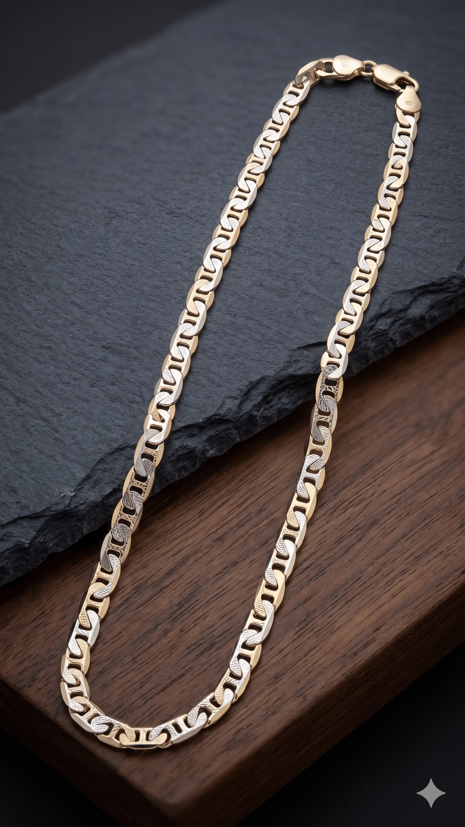Elegant Silver Mariner Link Chain - Image 3