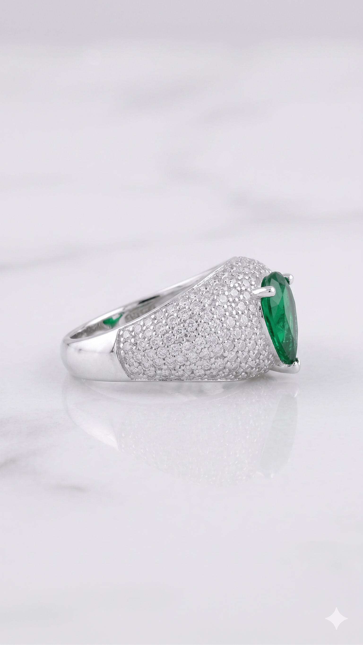 Pear-Cut Emerald & Pavé Diamond Statement Ring In 925 Sterling Silver - Image 3