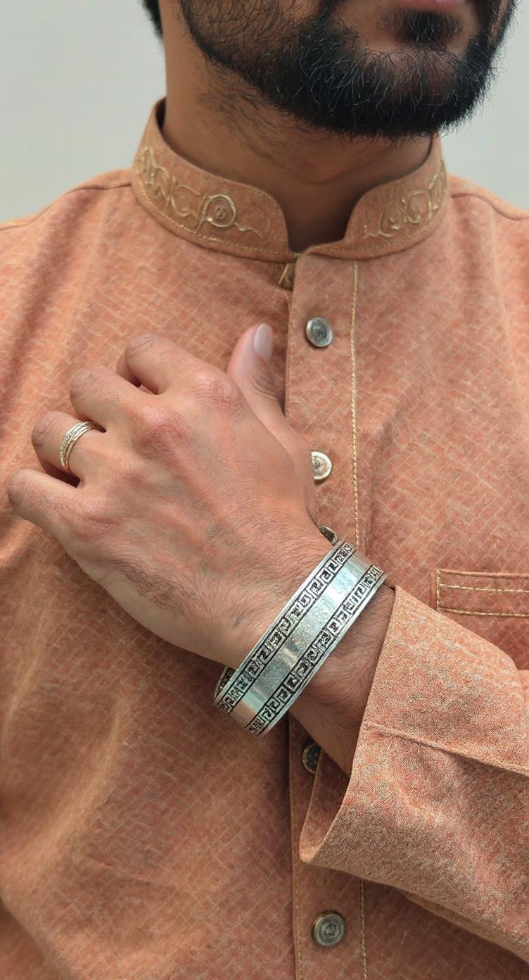 Men's Fashion Frill Silver Bracelet